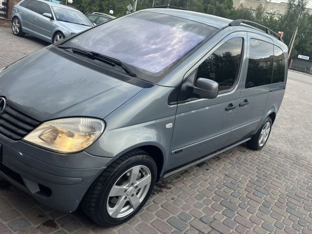 Mercedes-Benz Vaneo - фото 1