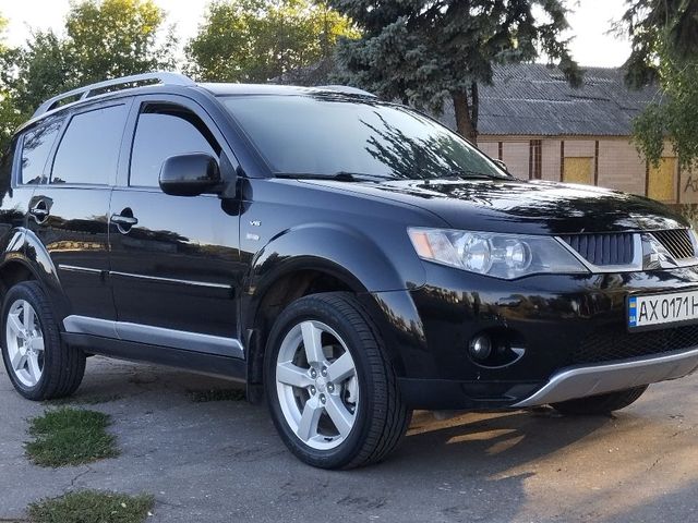 Mitsubishi Outlander 2007, Первомайський, $9 700 - зображення 1