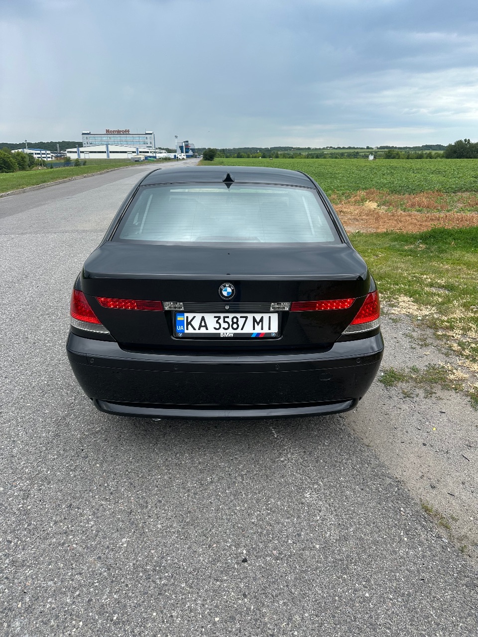 BMW 7 серії - фото 5