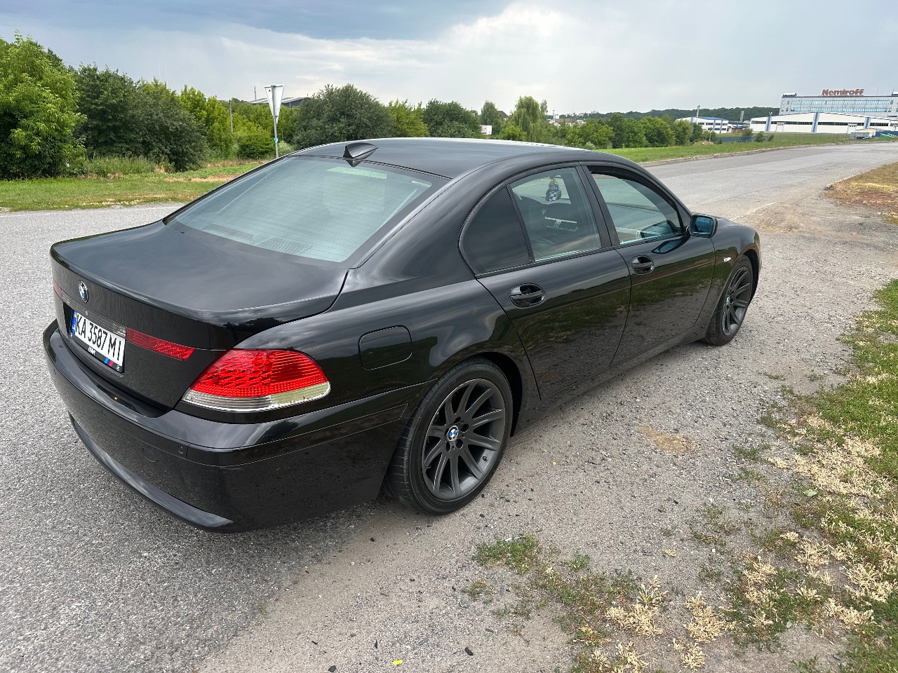BMW 7 серії - фото 6