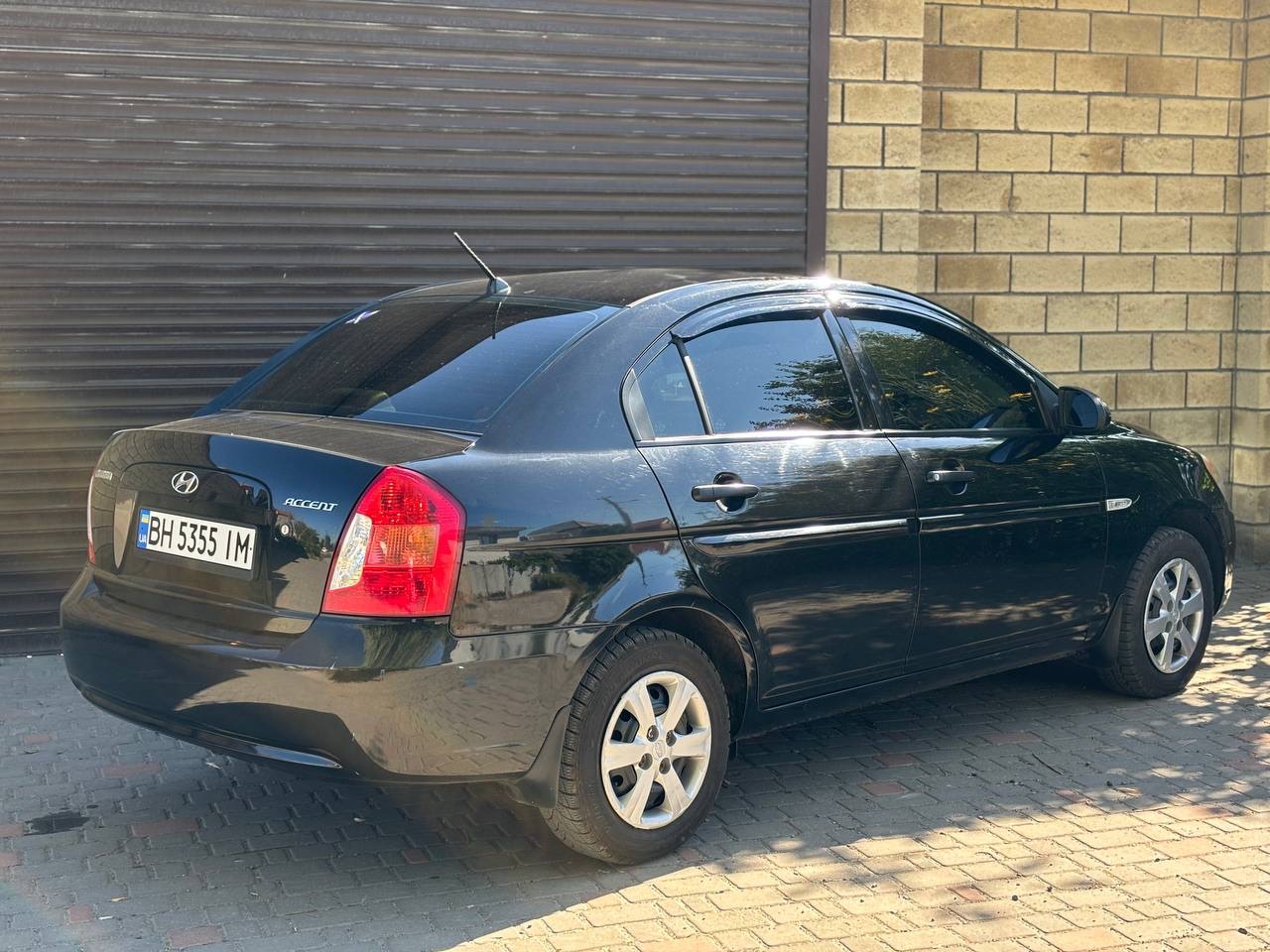 Hyundai Accent - фото 7