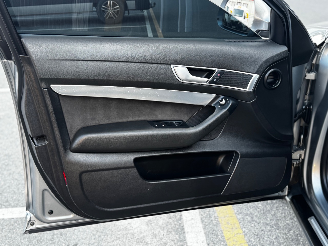 Audi A6 - фото 14