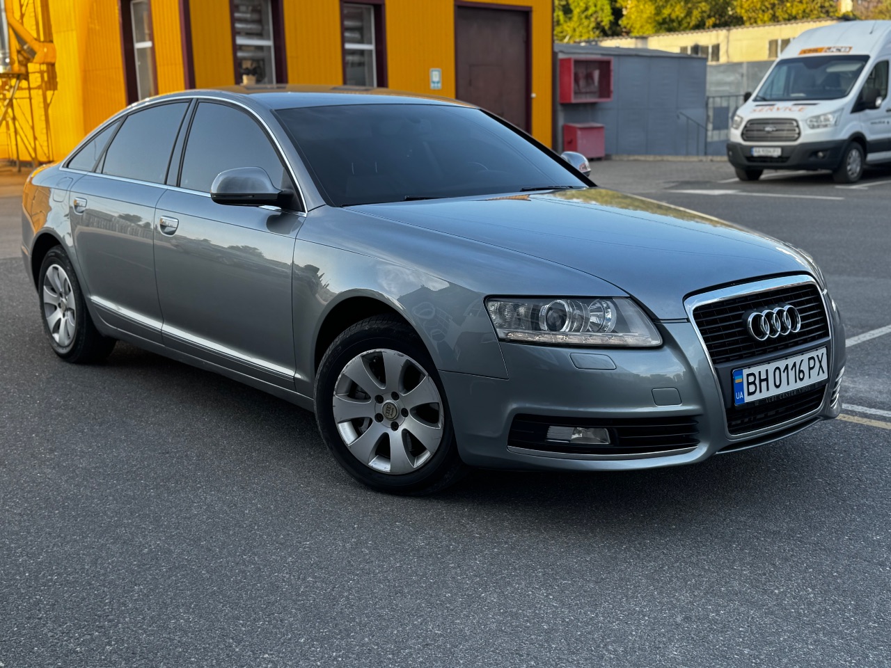 Audi A6 - фото 13