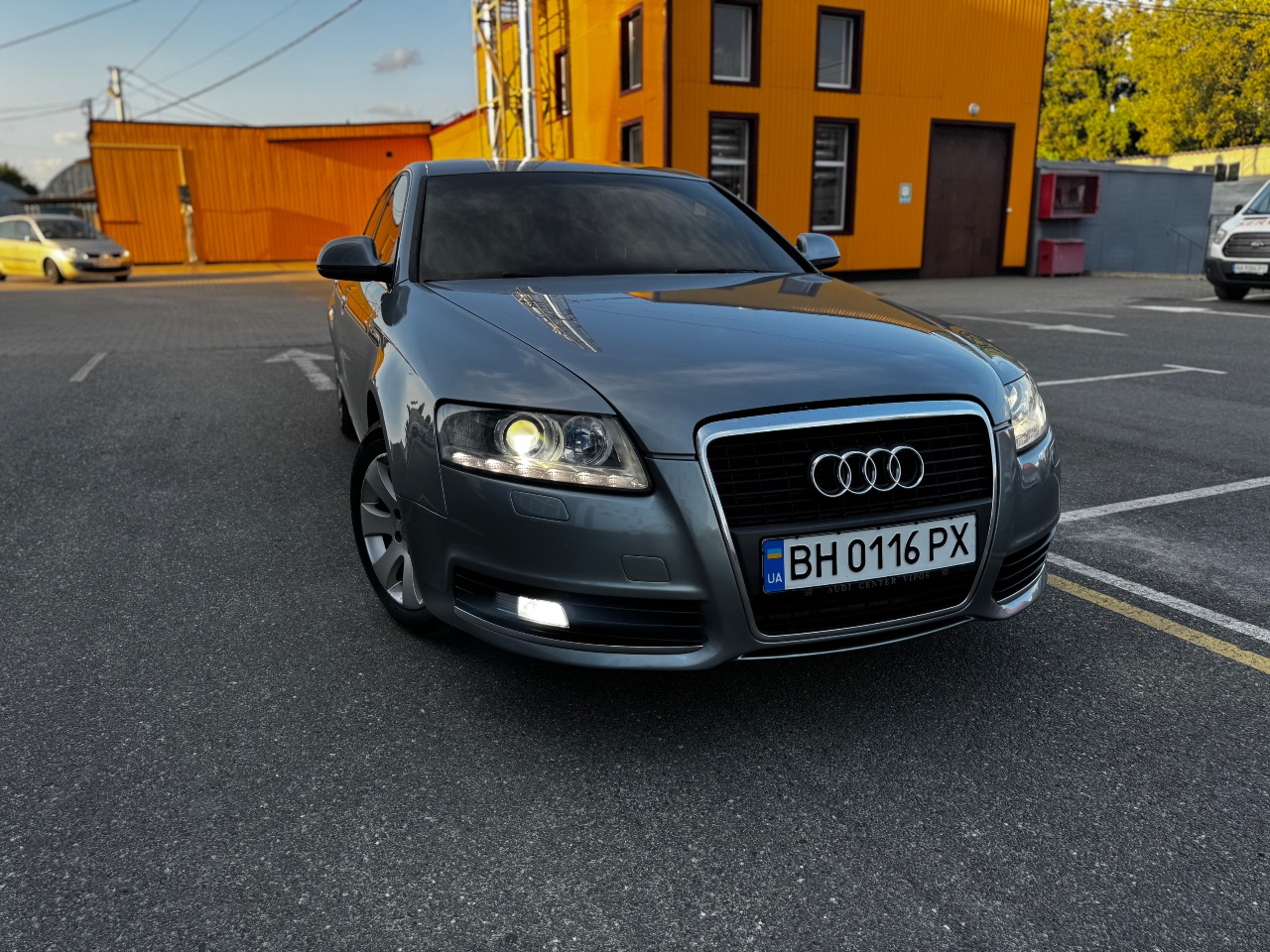 Audi A6 - фото 35