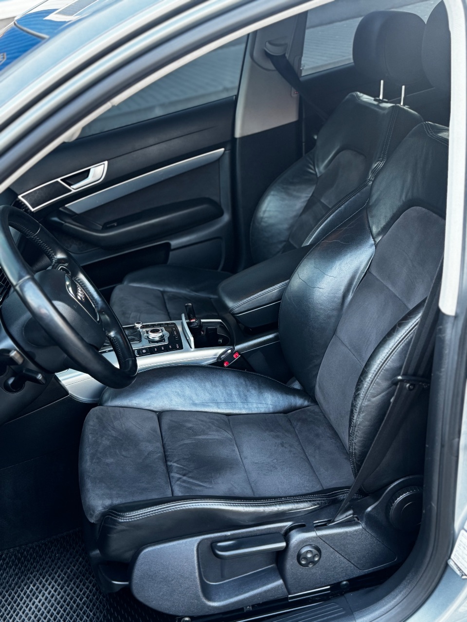 Audi A6 - фото 15