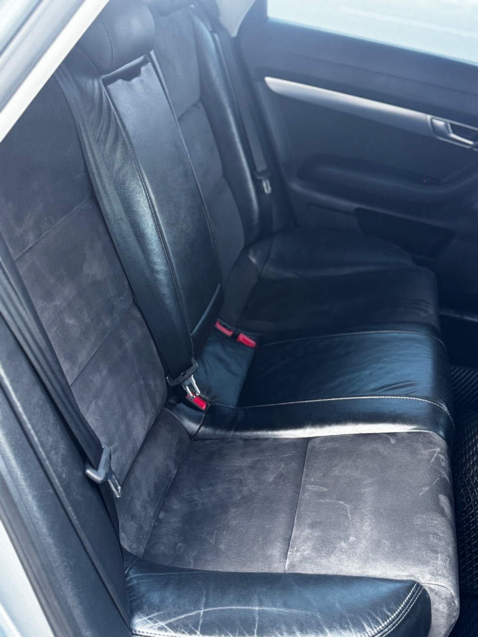 Audi A6 - фото 24