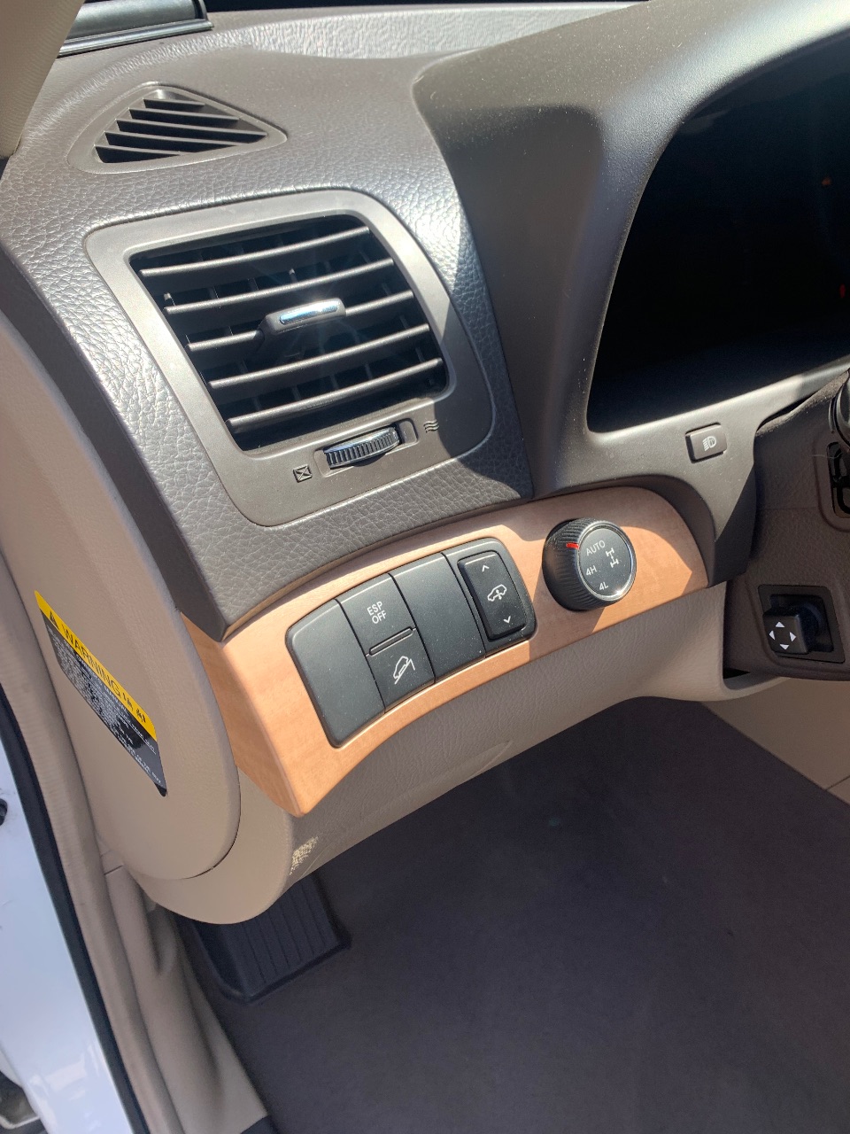 Kia Mohave - фото 19