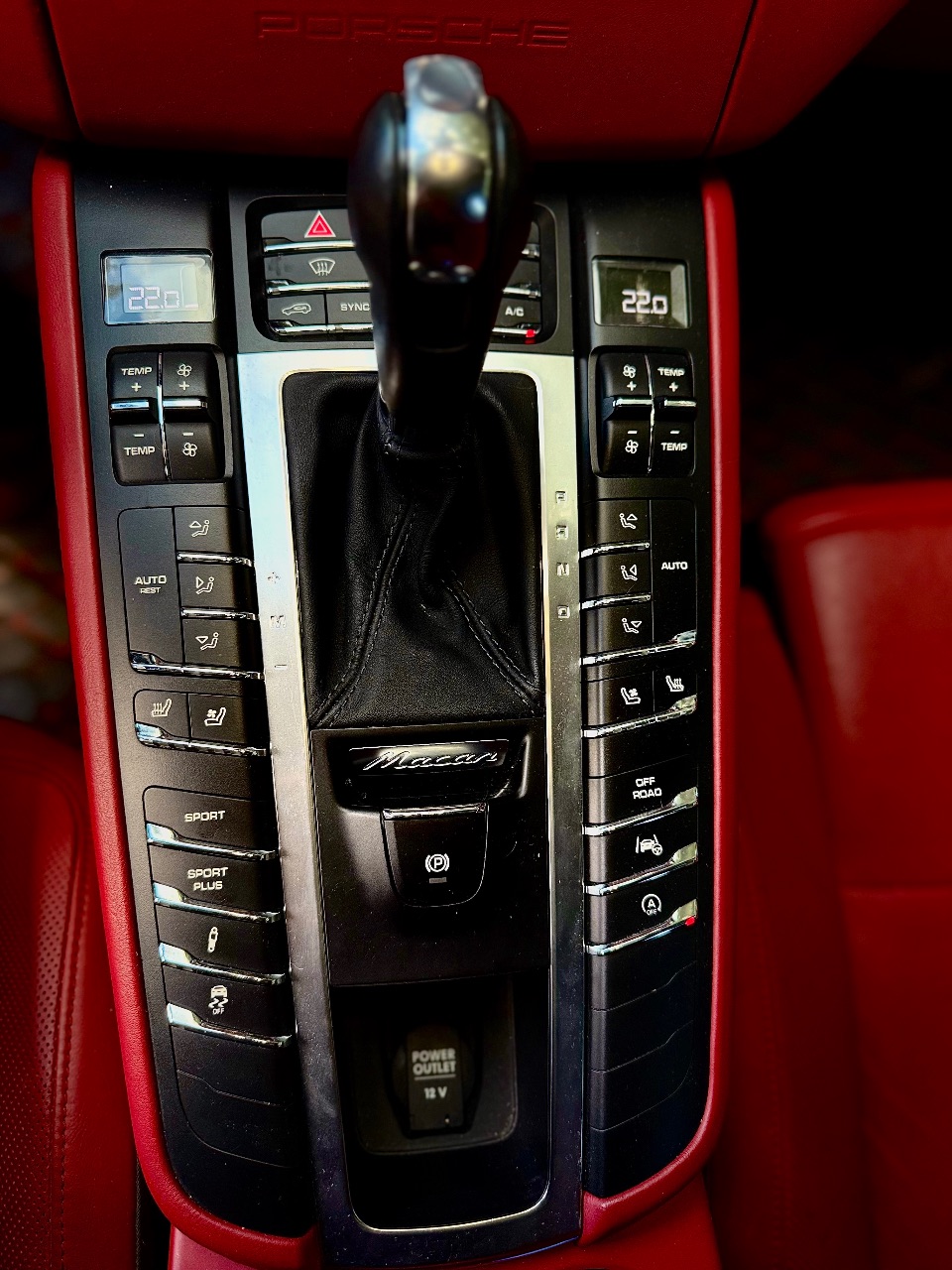 Porsche Macan - фото 21