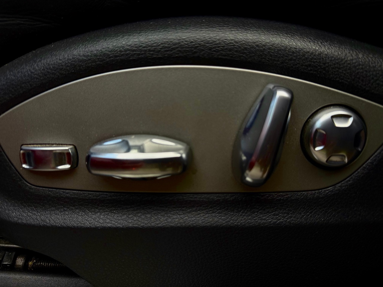 Porsche Macan - фото 17