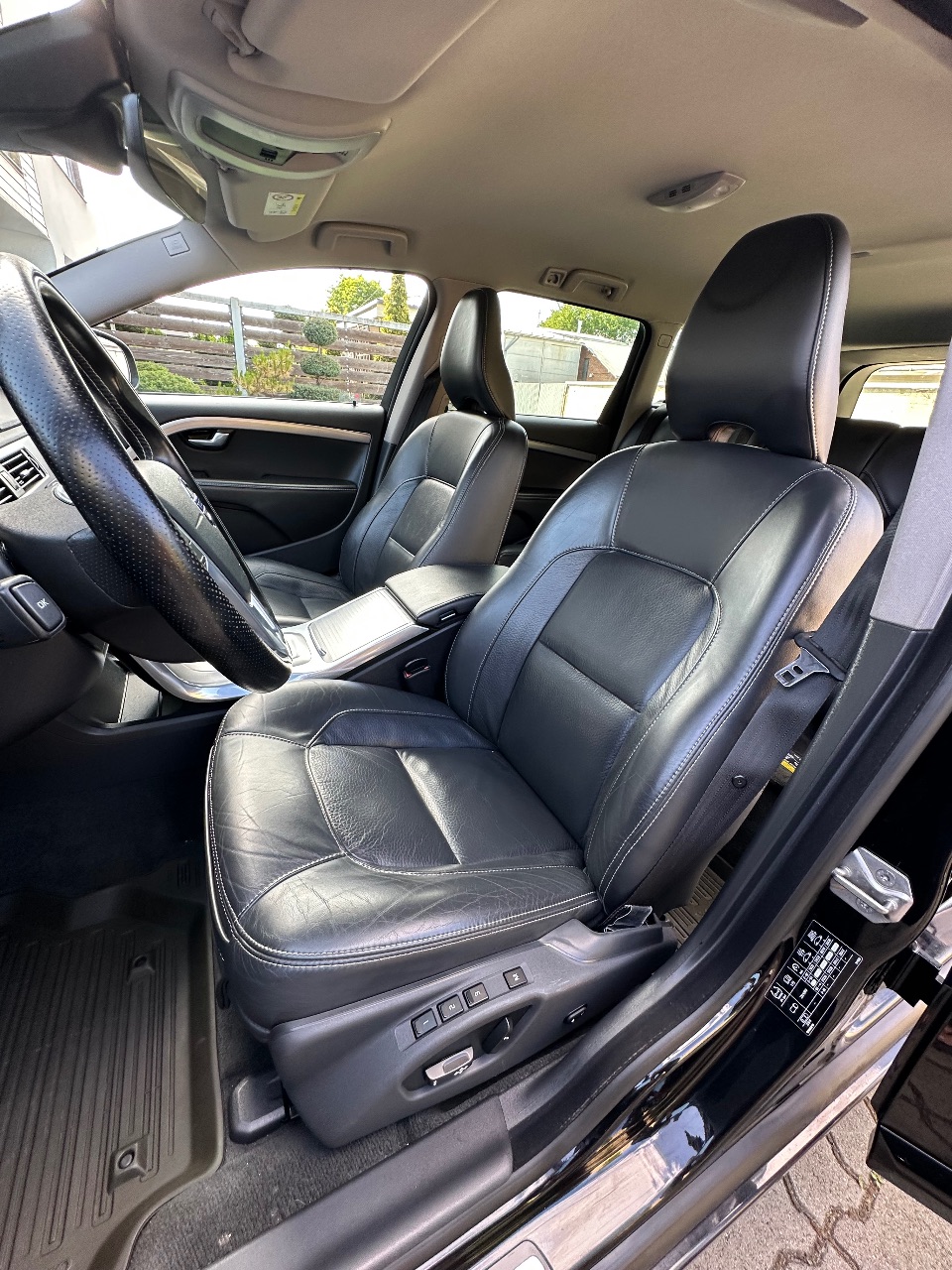 Volvo V70 - фото 6