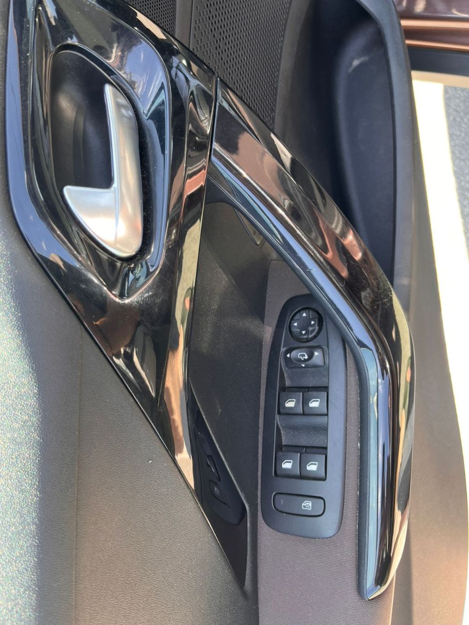 Peugeot 2008 - фото 6