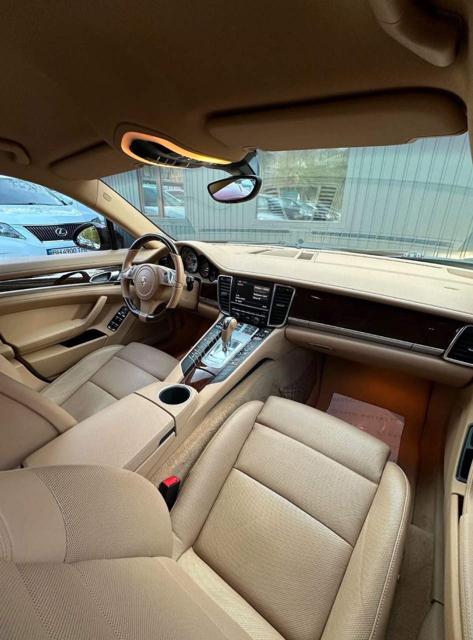 Porsche Panamera - фото 3