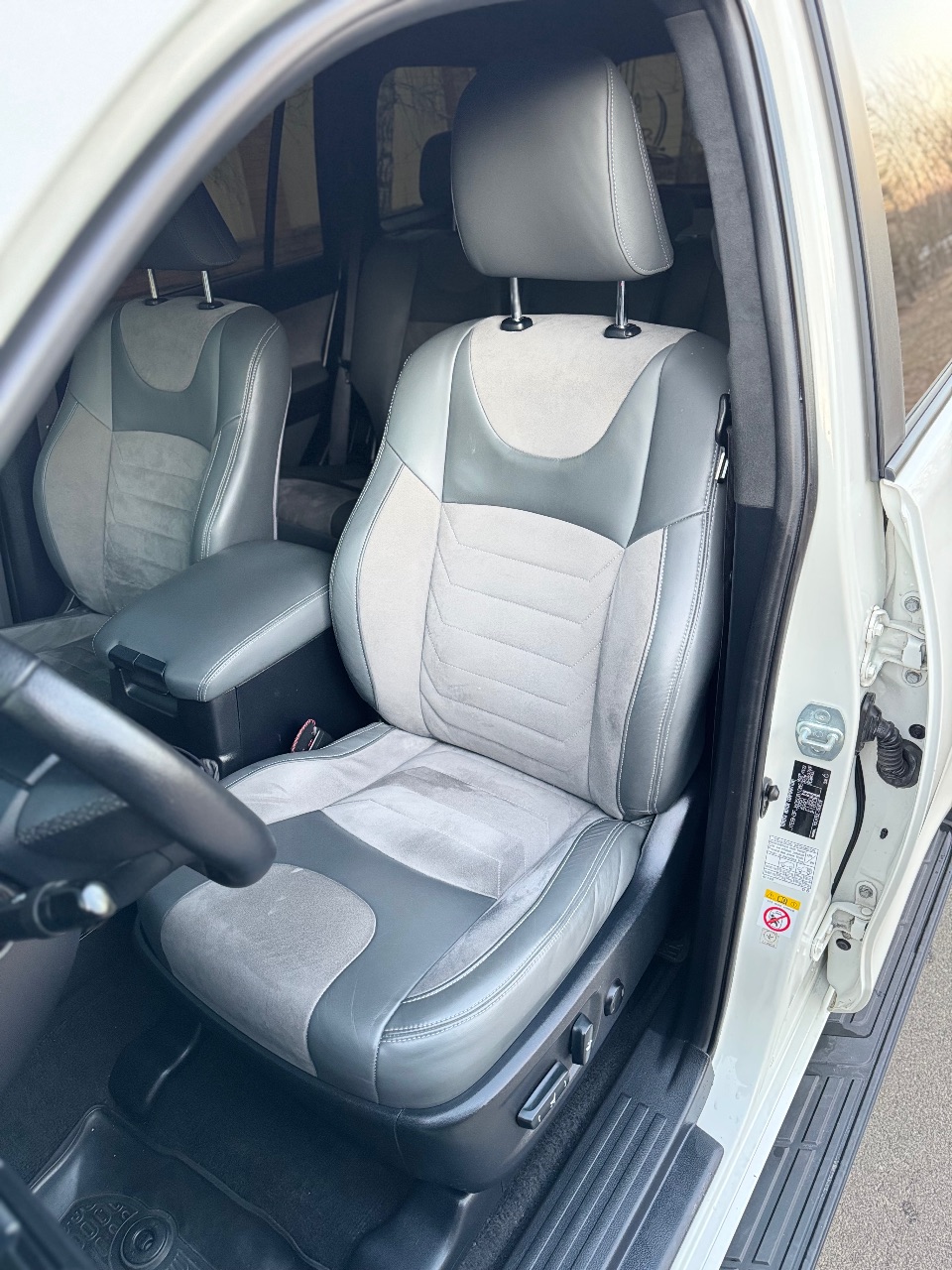 Toyota Land Cruiser Prado - фото 6