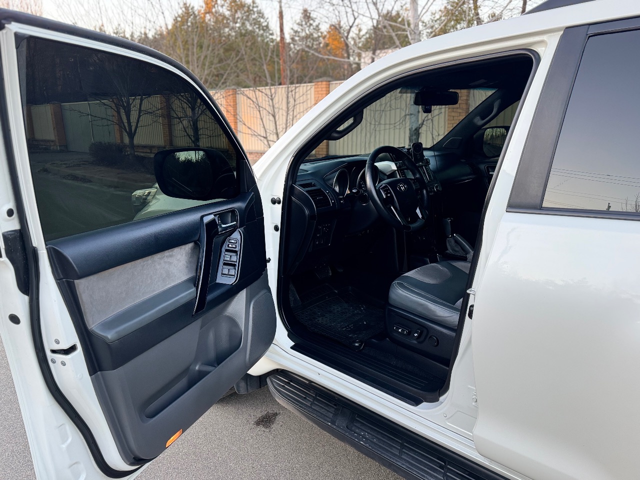 Toyota Land Cruiser Prado - фото 20