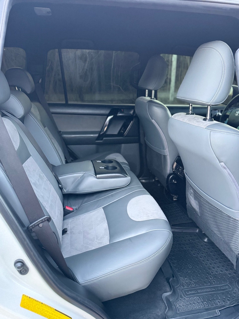 Toyota Land Cruiser Prado - фото 12