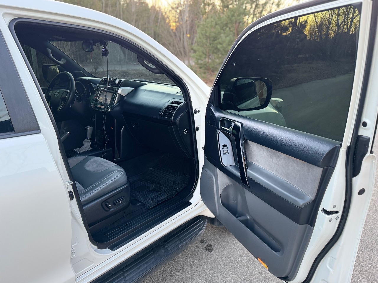 Toyota Land Cruiser Prado - фото 13