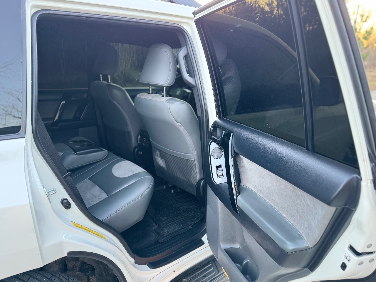 Toyota Land Cruiser Prado - фото 16