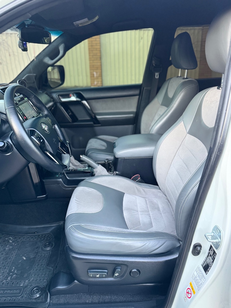 Toyota Land Cruiser Prado - фото 19