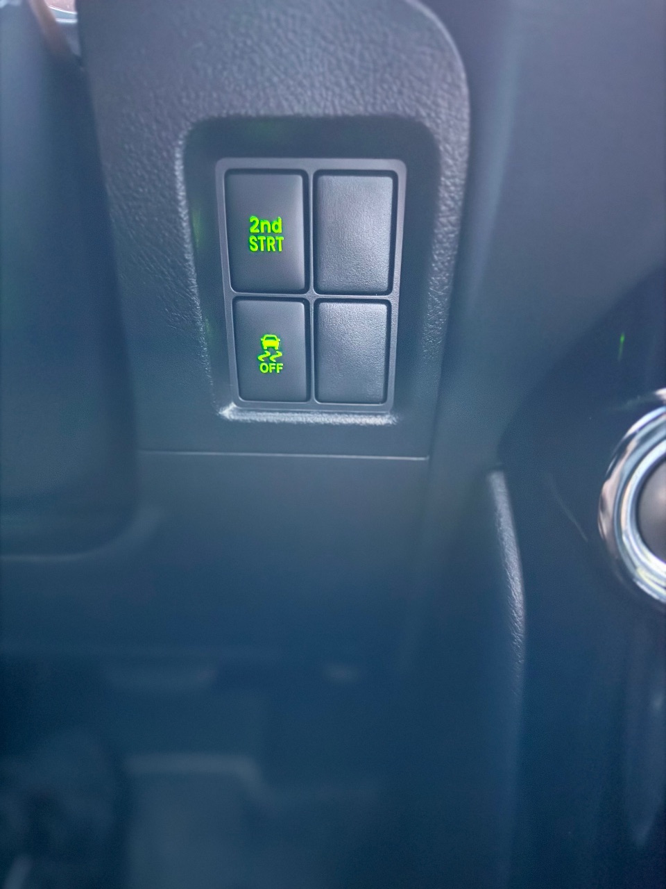 Toyota Land Cruiser Prado - фото 4