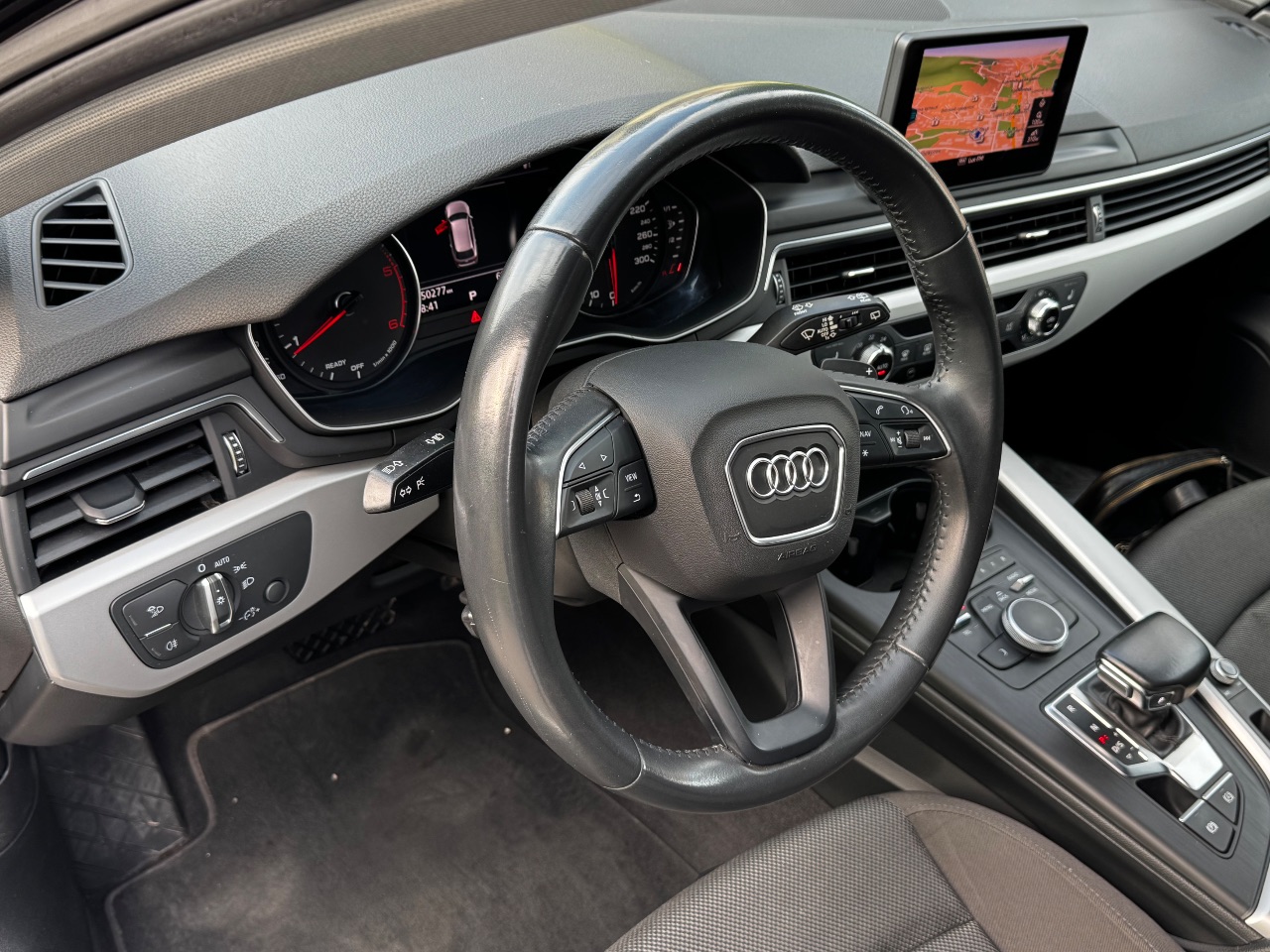 Audi A4 - фото 28