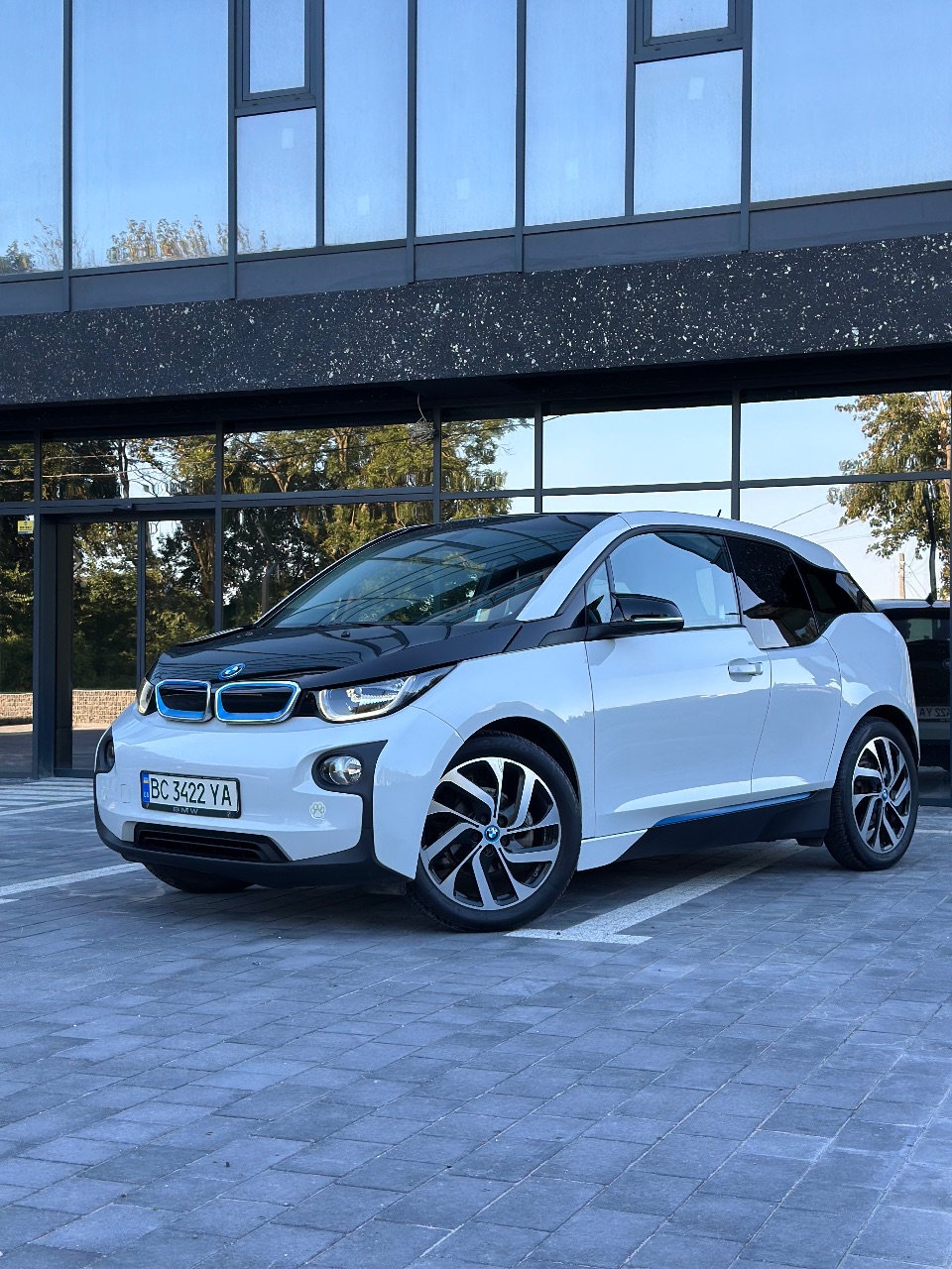 BMW i3 - фото 3