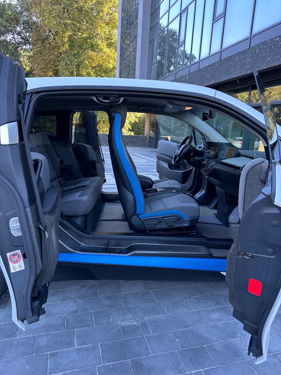BMW i3 - фото 6