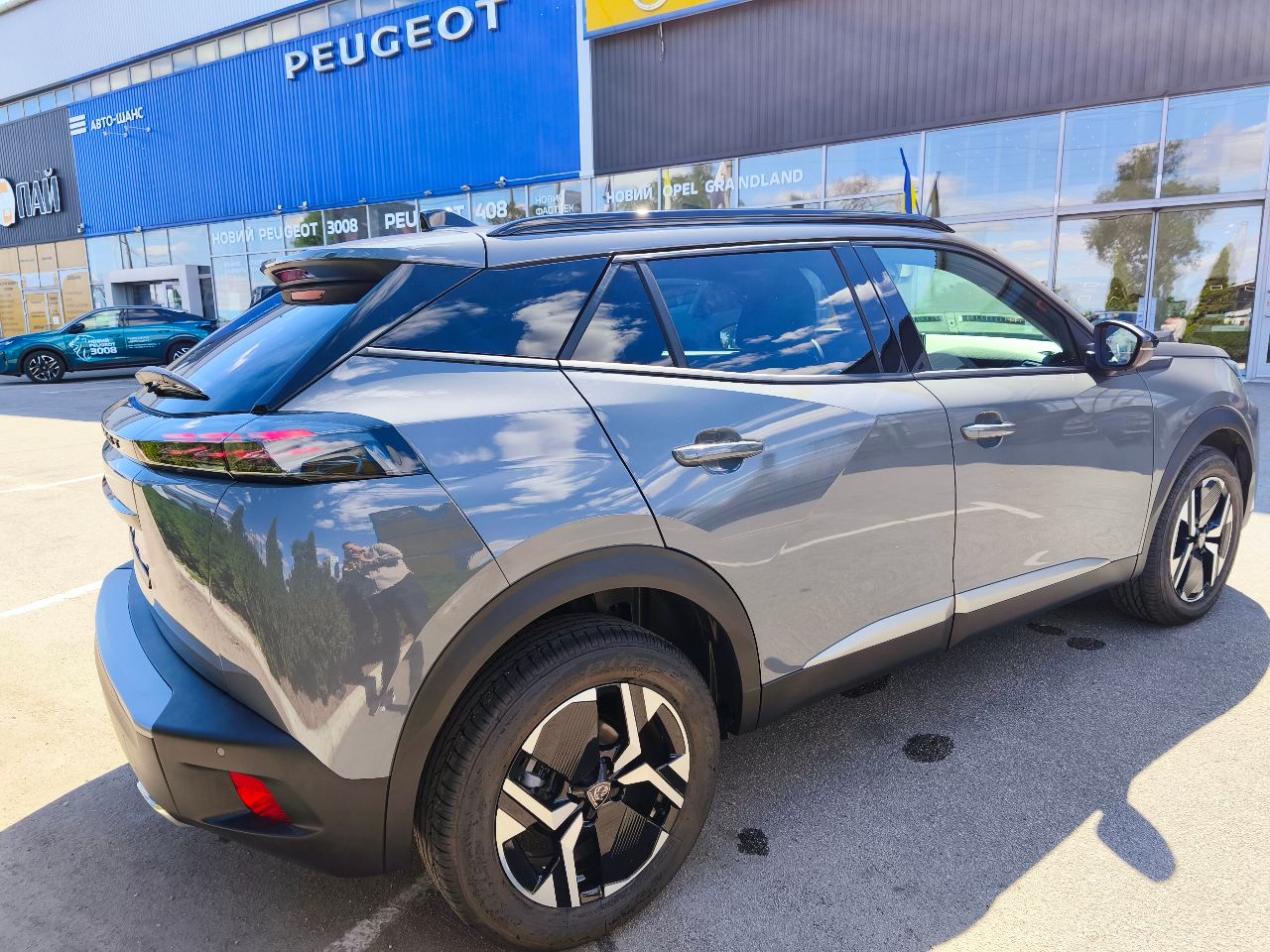 Peugeot 2008 - фото 7