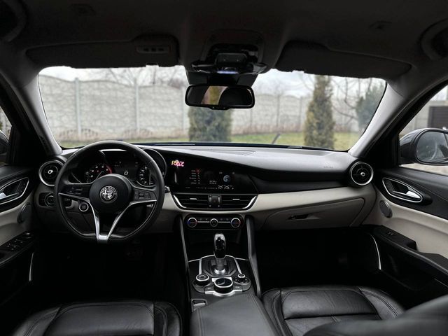 Alfa Romeo Giulia - фото 2