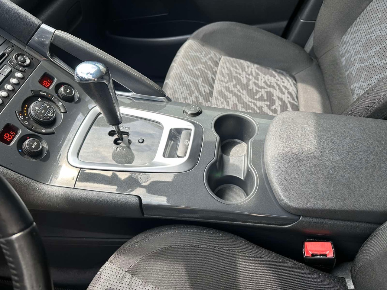 Peugeot 3008 - фото 34