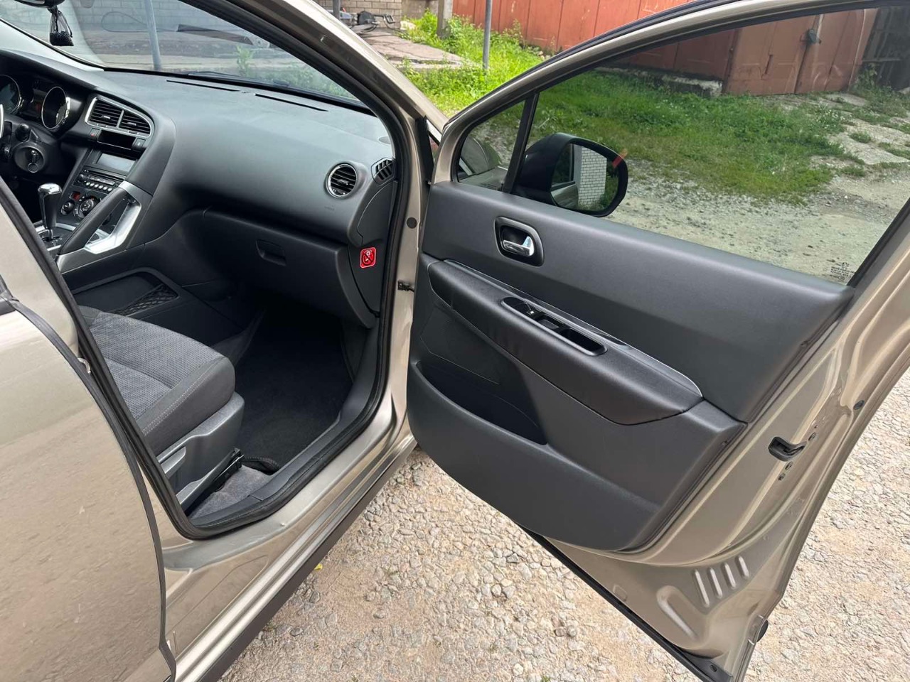 Peugeot 3008 - фото 54