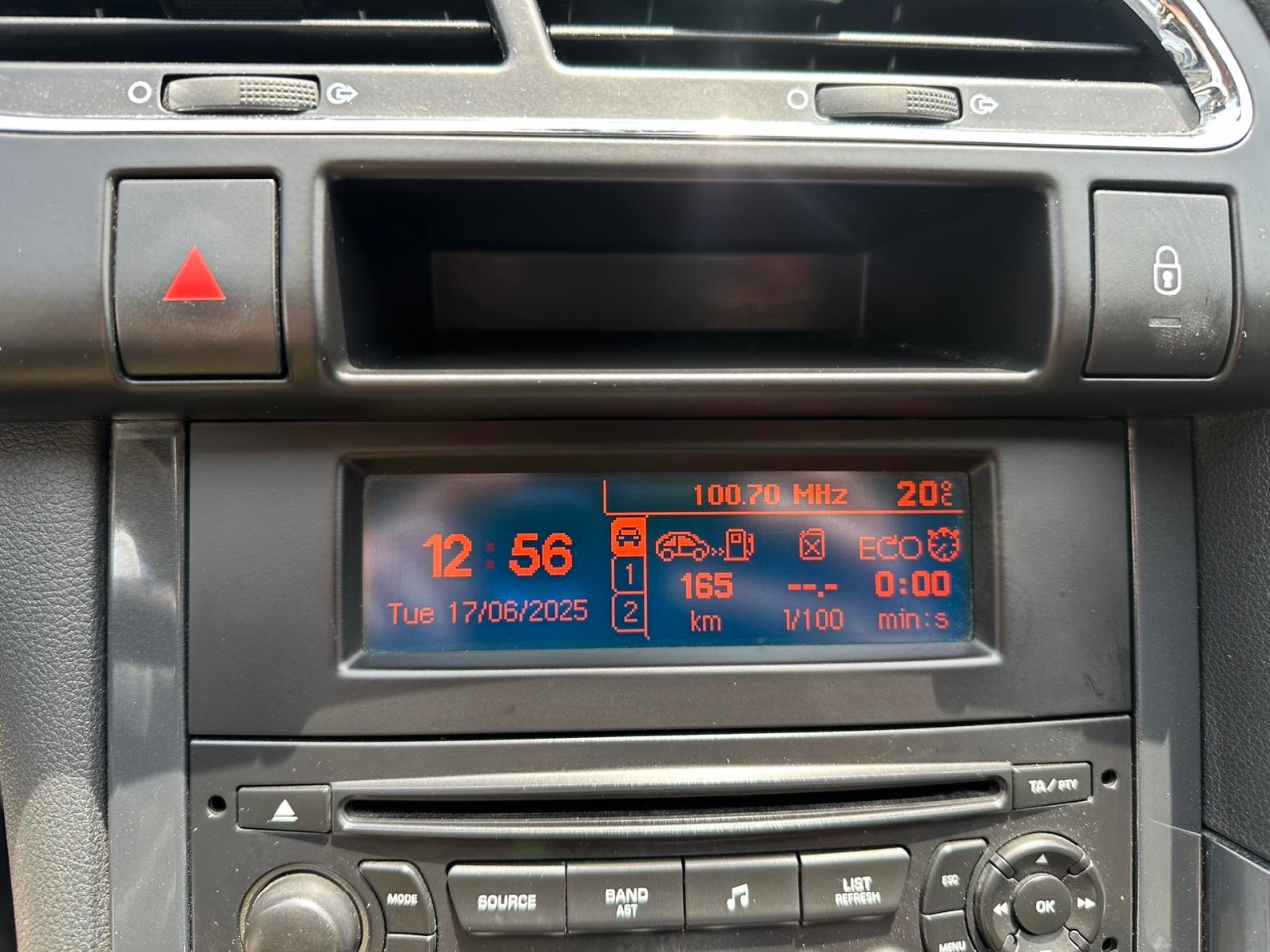 Peugeot 3008 - фото 32