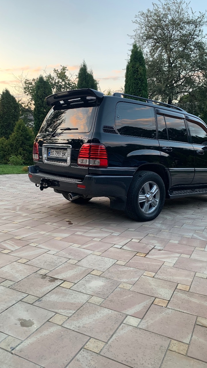 Lexus LX - фото 4