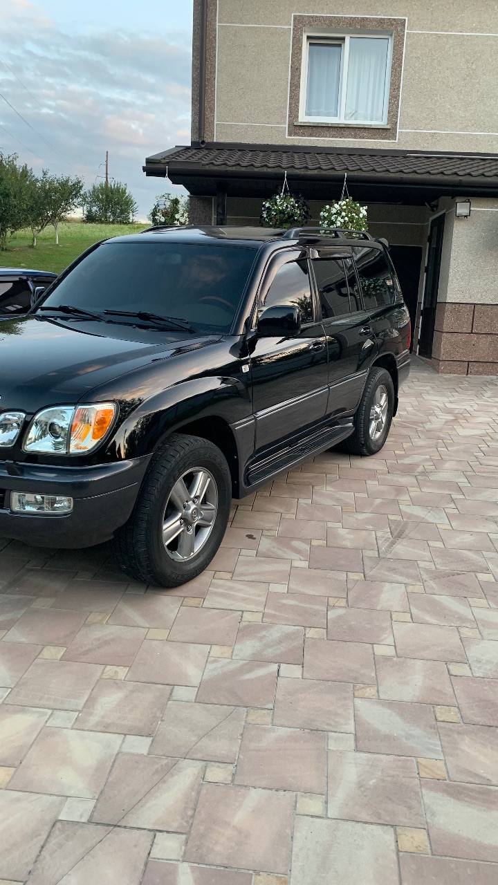 Lexus LX - фото 10