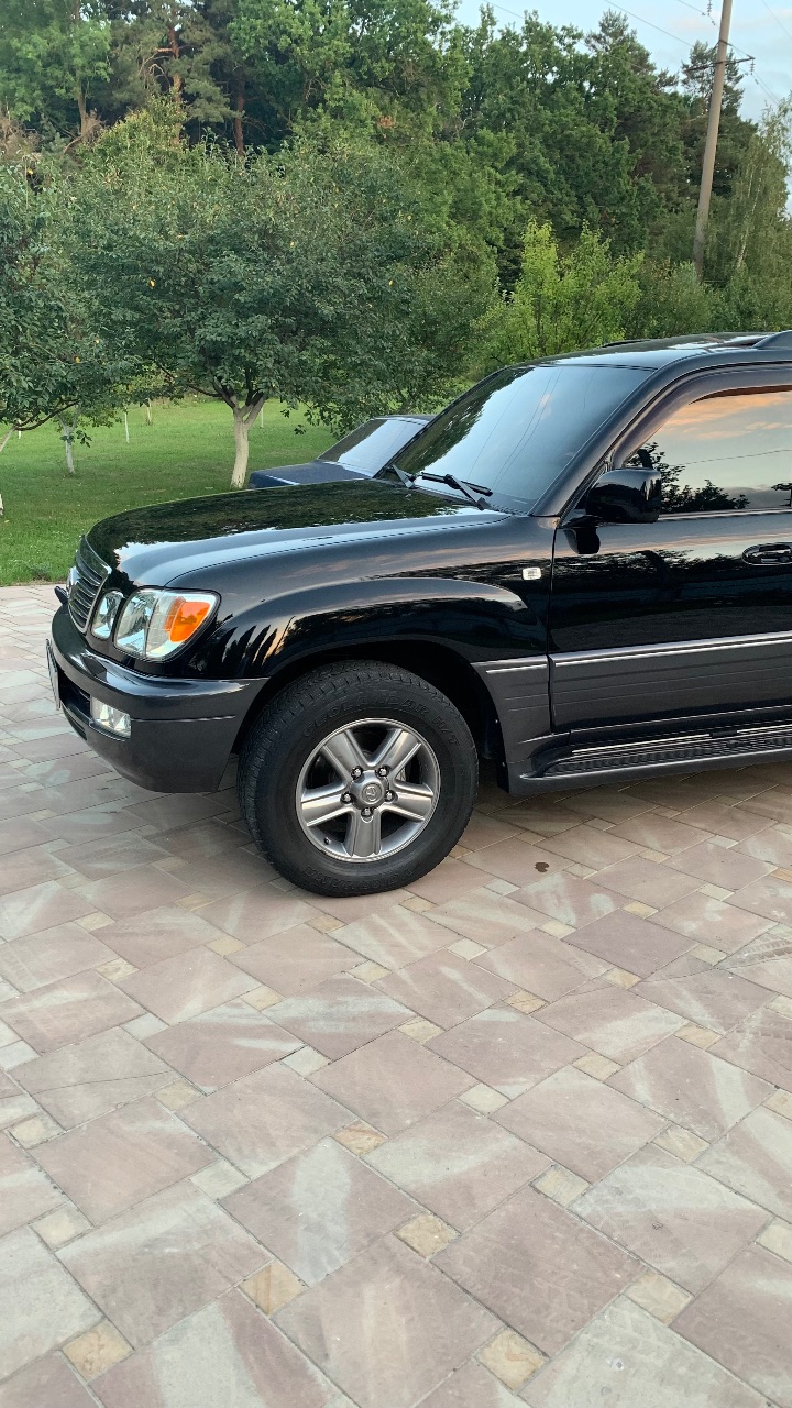 Lexus LX - фото 9