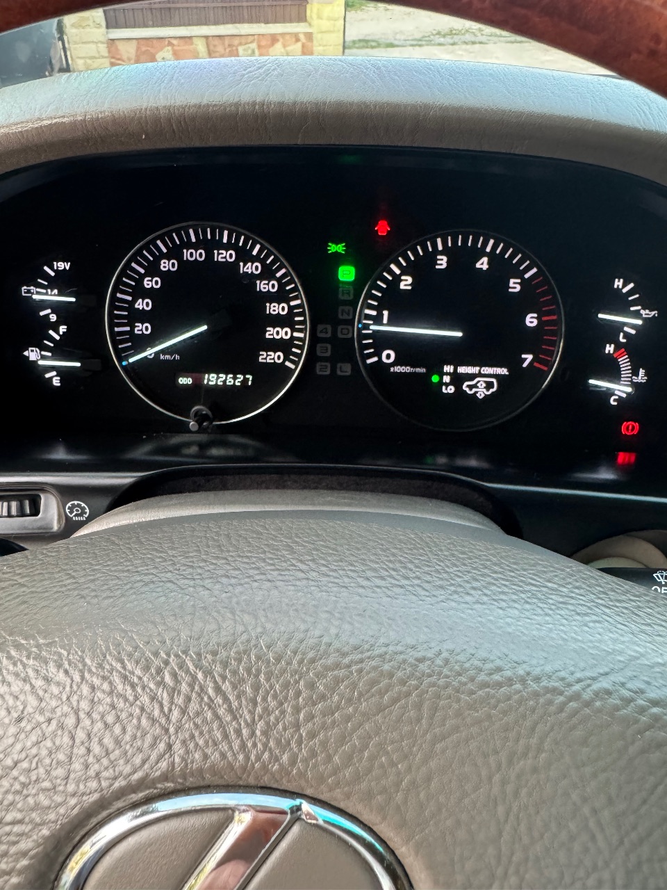 Lexus LX - фото 74