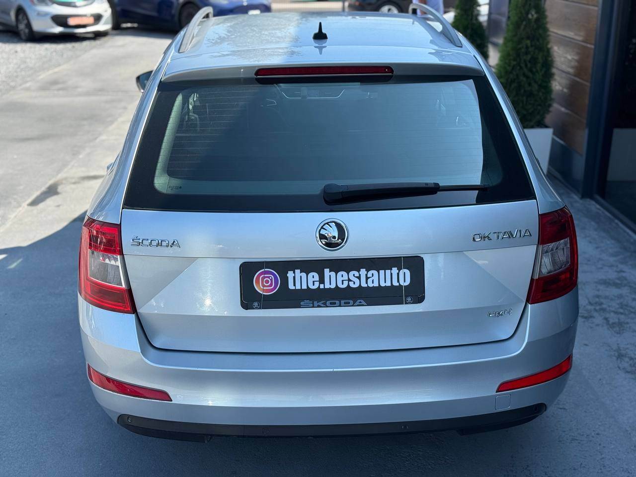 Skoda Octavia - фото 18