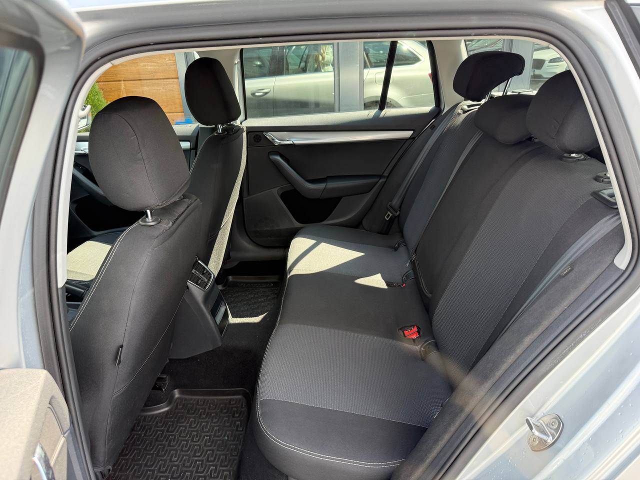 Skoda Octavia - фото 39