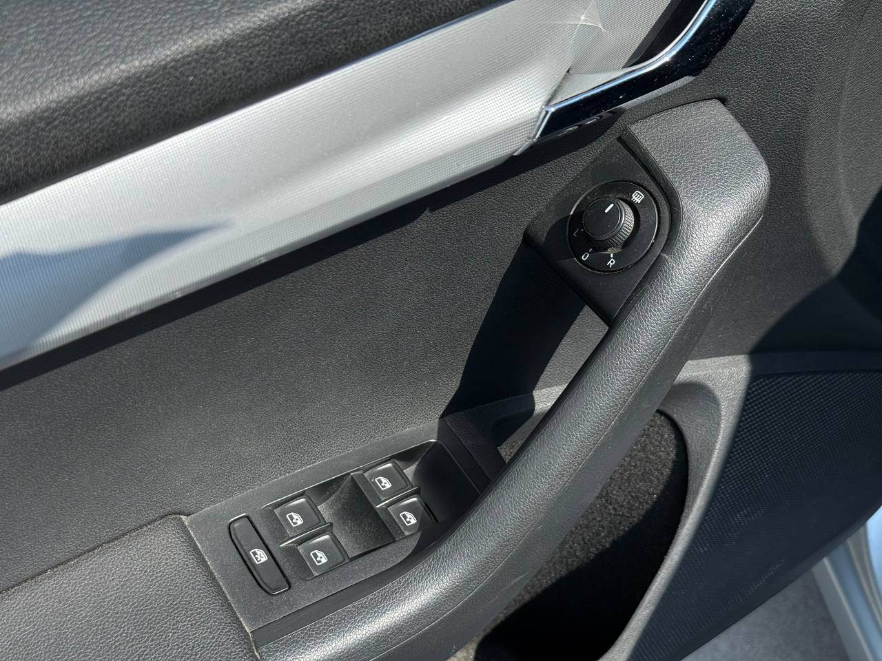 Skoda Octavia - фото 22