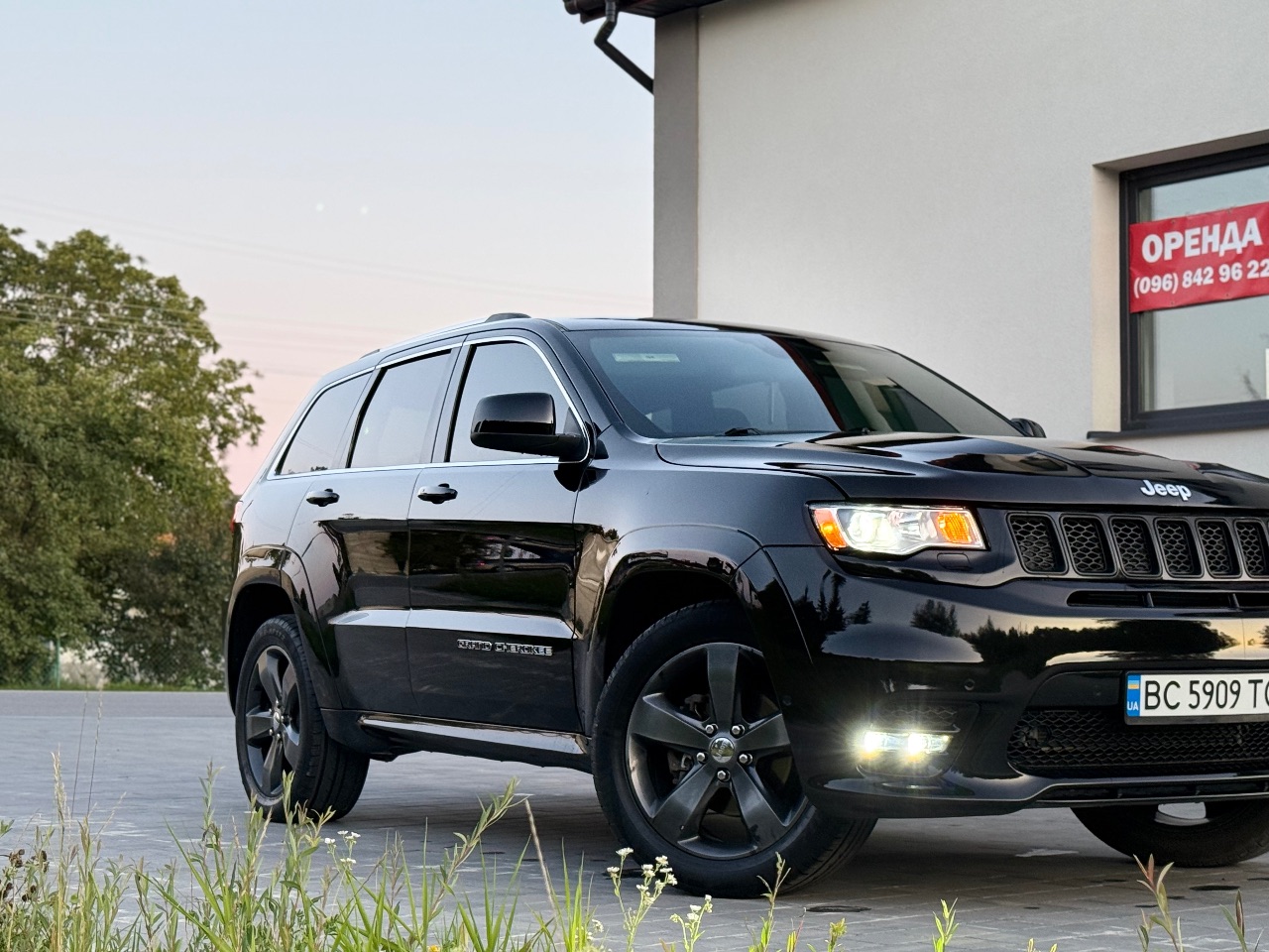 Jeep Grand Cherokee - фото 3