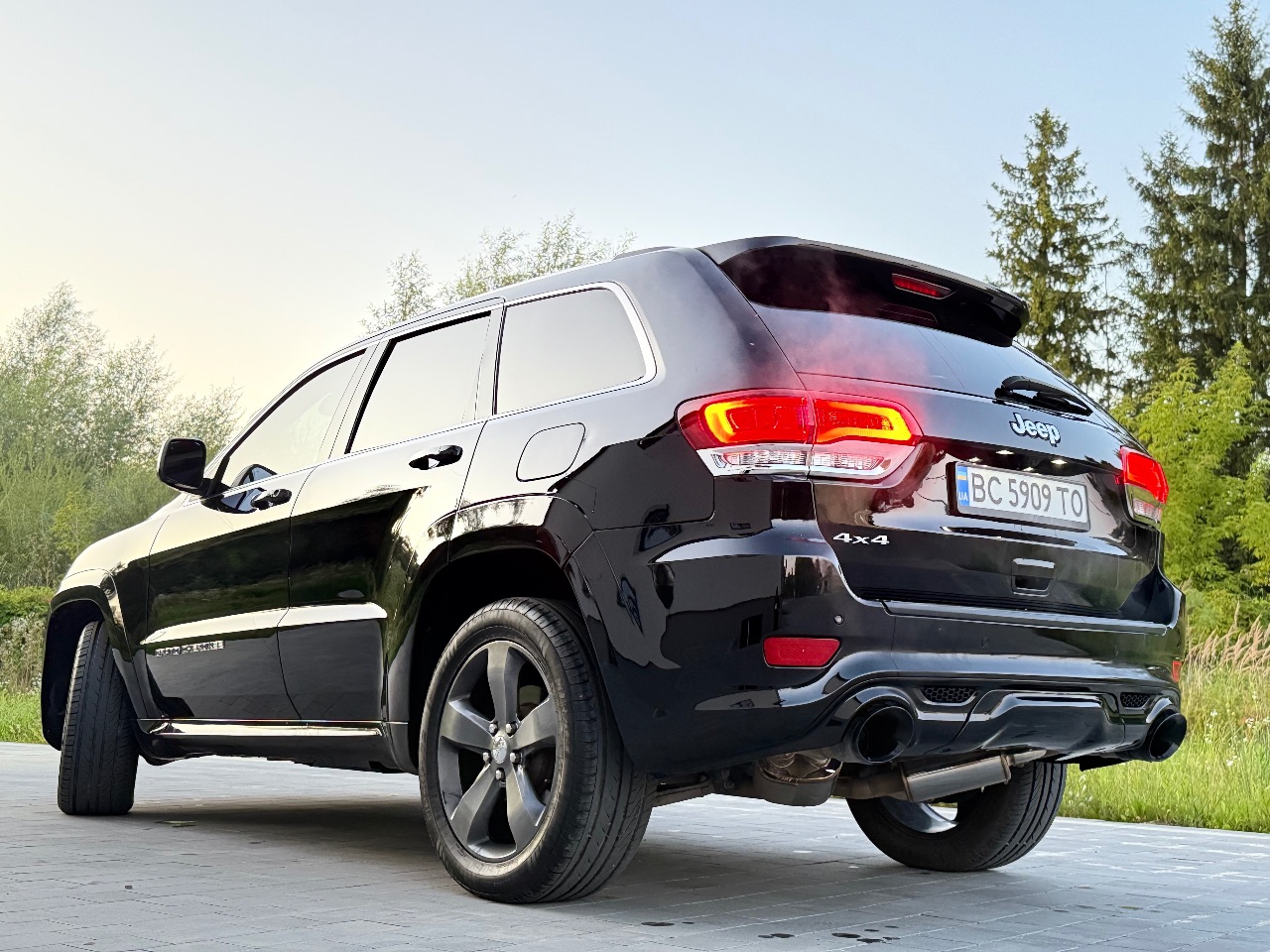 Jeep Grand Cherokee - фото 5