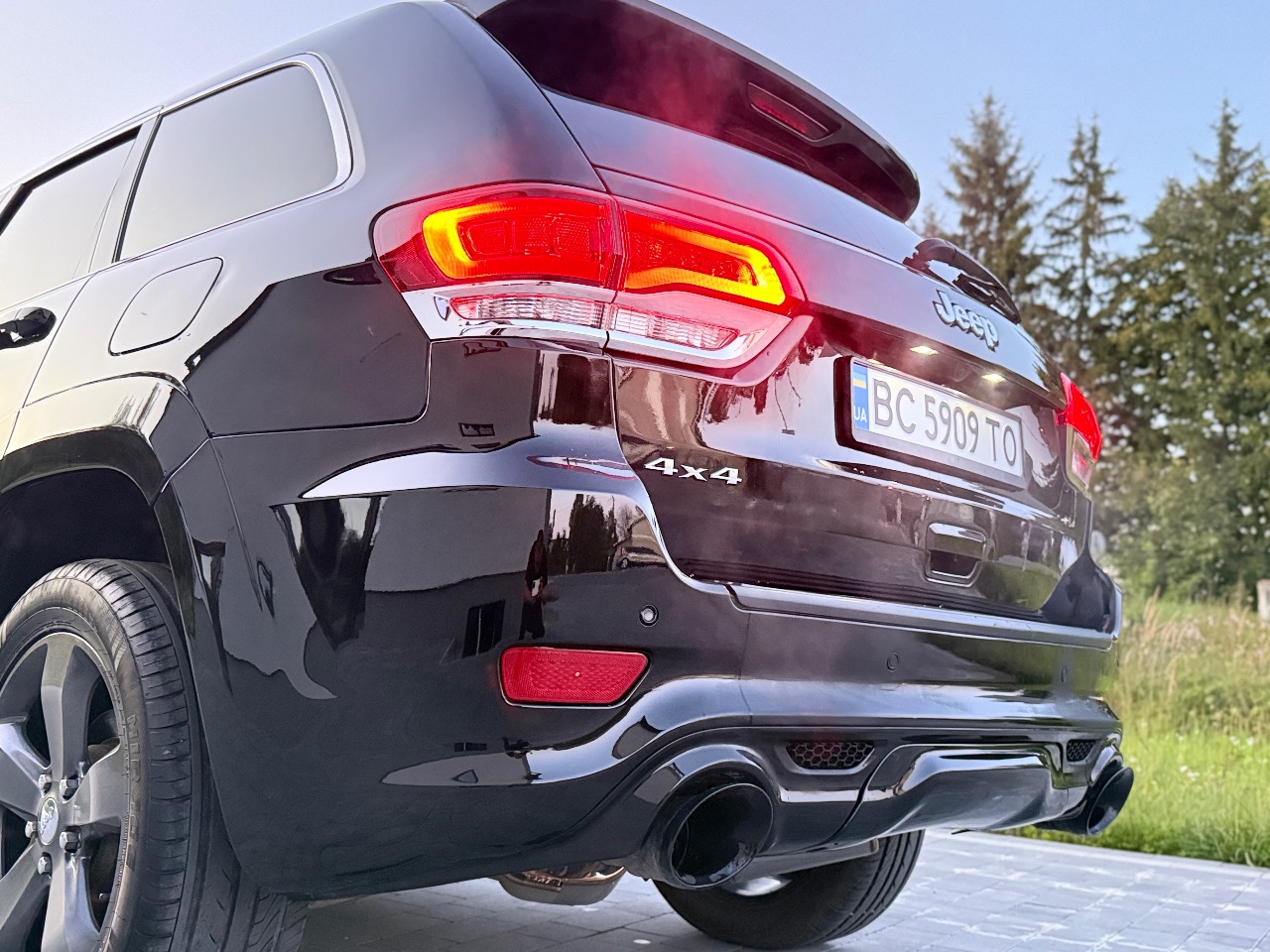 Jeep Grand Cherokee - фото 17