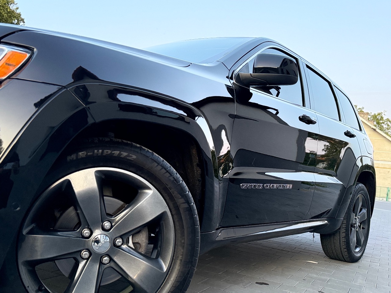 Jeep Grand Cherokee - фото 16