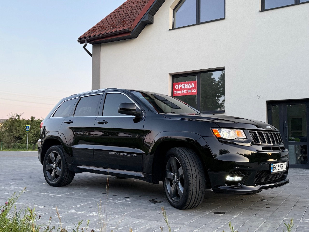 Jeep Grand Cherokee - фото 28