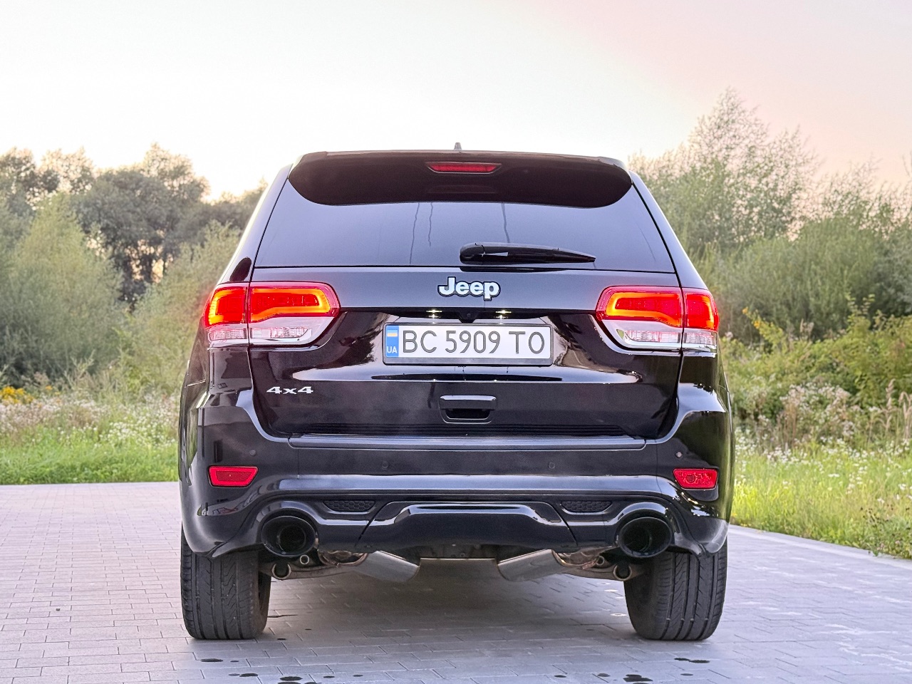 Jeep Grand Cherokee - фото 4
