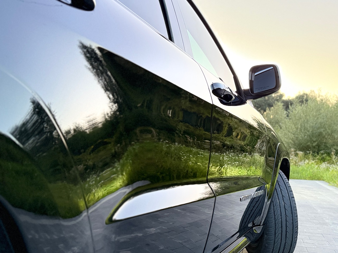 Jeep Grand Cherokee - фото 18