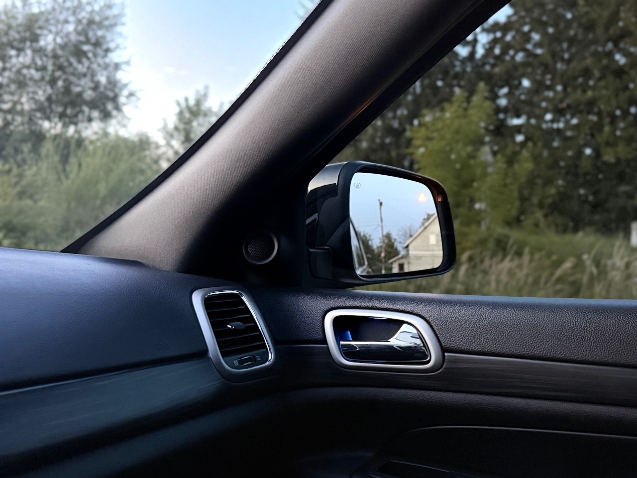 Jeep Grand Cherokee - фото 6