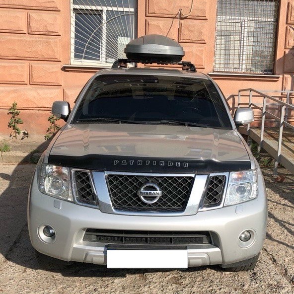 Nissan Pathfinder - фото 1