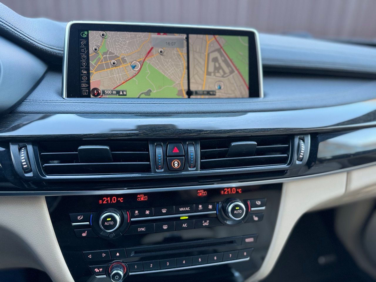 BMW X6 - фото 15