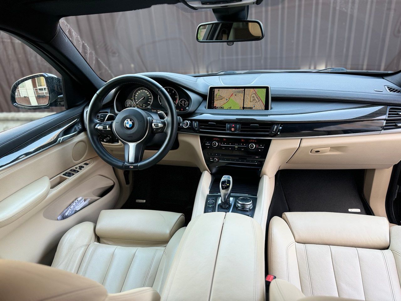 BMW X6 - фото 10