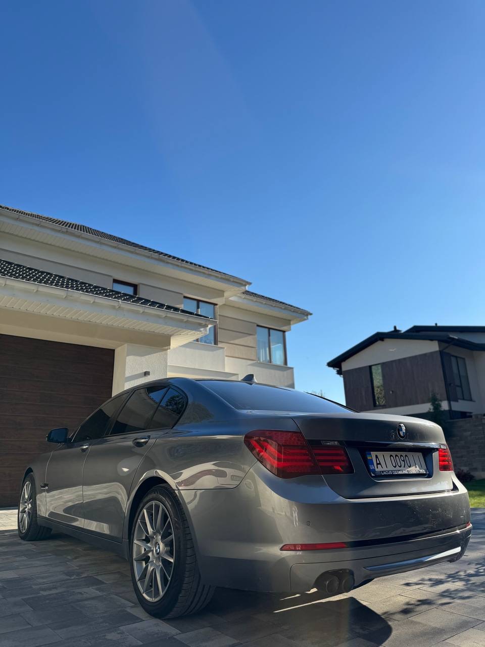 BMW 7 серії - фото 5